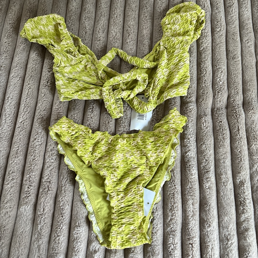 Dippin' Daisy's Light Green Tie-Front Blouse